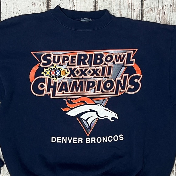 Vintage Denver Broncos Super Bowl XXXII NFL Football Crewneck Sweatshirt - Picture 2 of 4